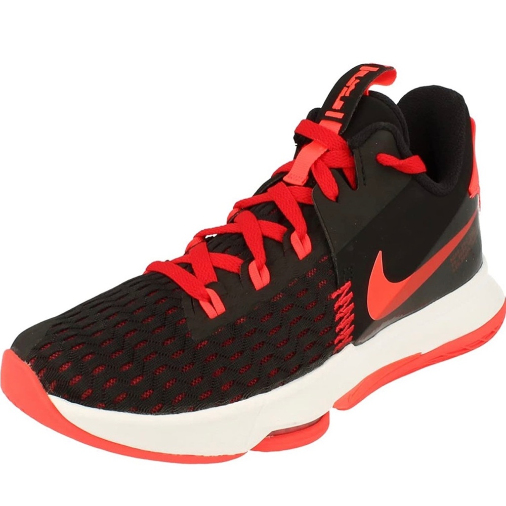 Nike LEBRON WITNESS 5 'BRED' Basketball Sneaker - Men’s 11.5/Women’s 13